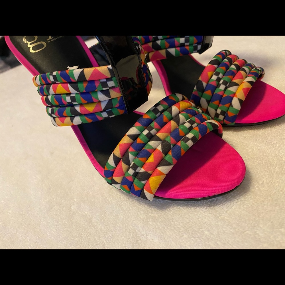 Brand New Super Stylish Heels By GX / Gwen Stefani - Size 6 1/2 - box 4 - Picture 6 of 9